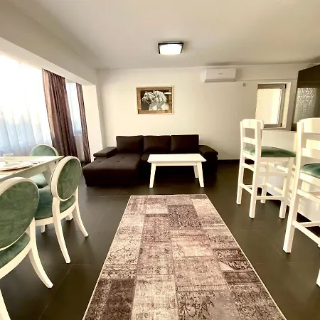 Cara - 5 Min Walk To The Apartment Constanta