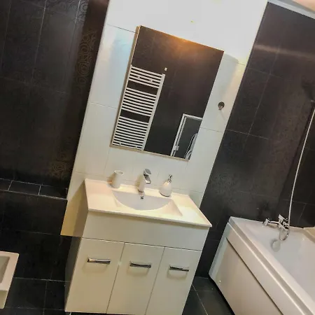 Lejlighed Cara - 5 Min Walk To The Constanţa